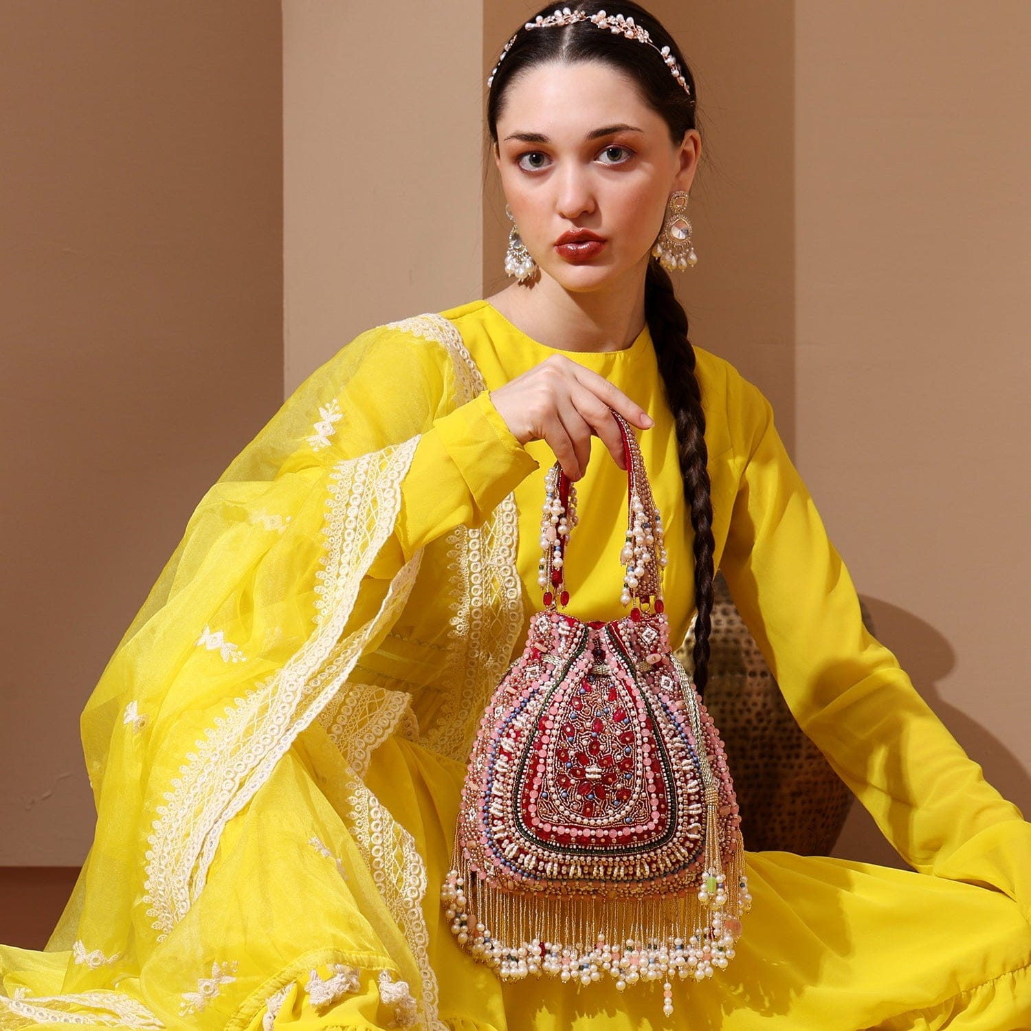 Zahra Pink Potli