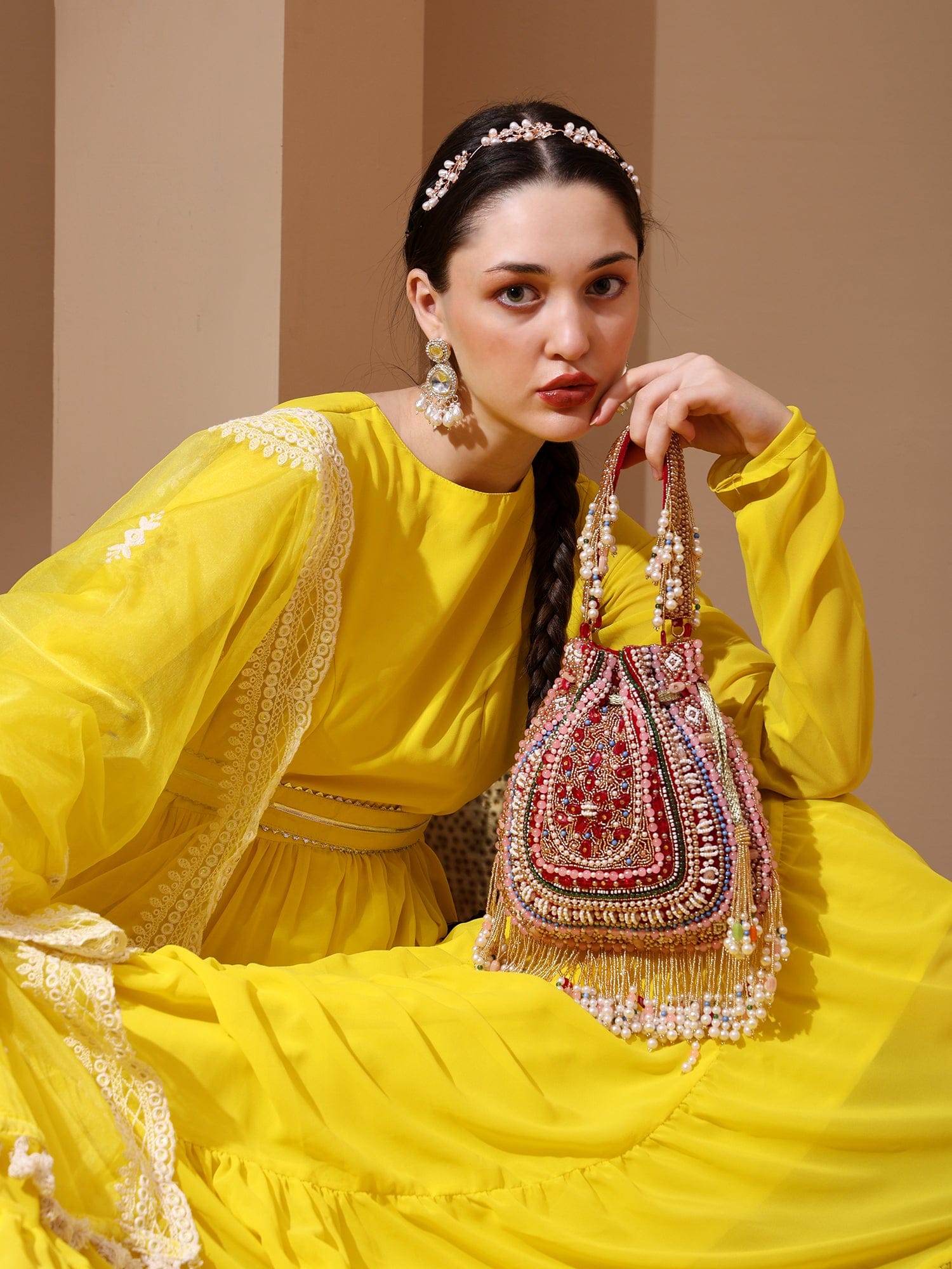 Zahra Pink Potli