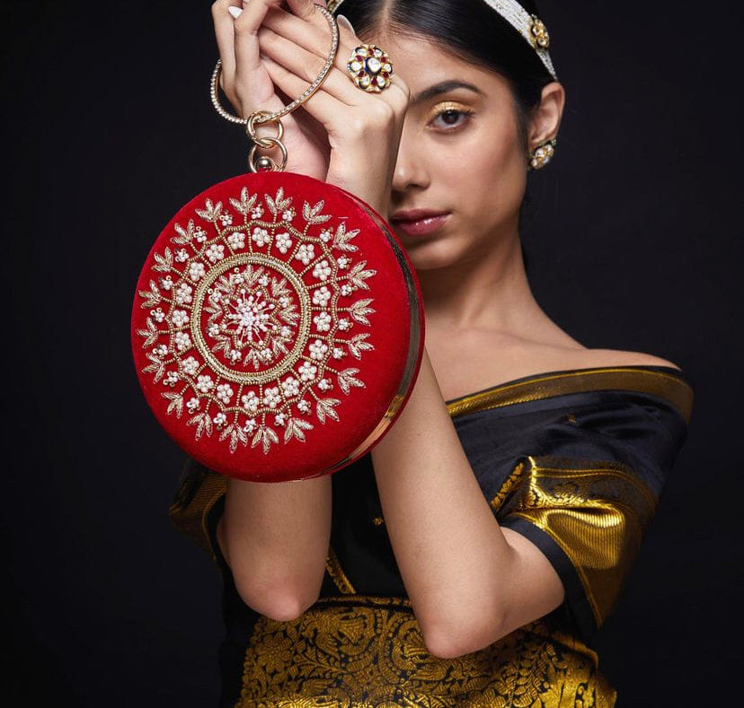 Surkh Red Clutch