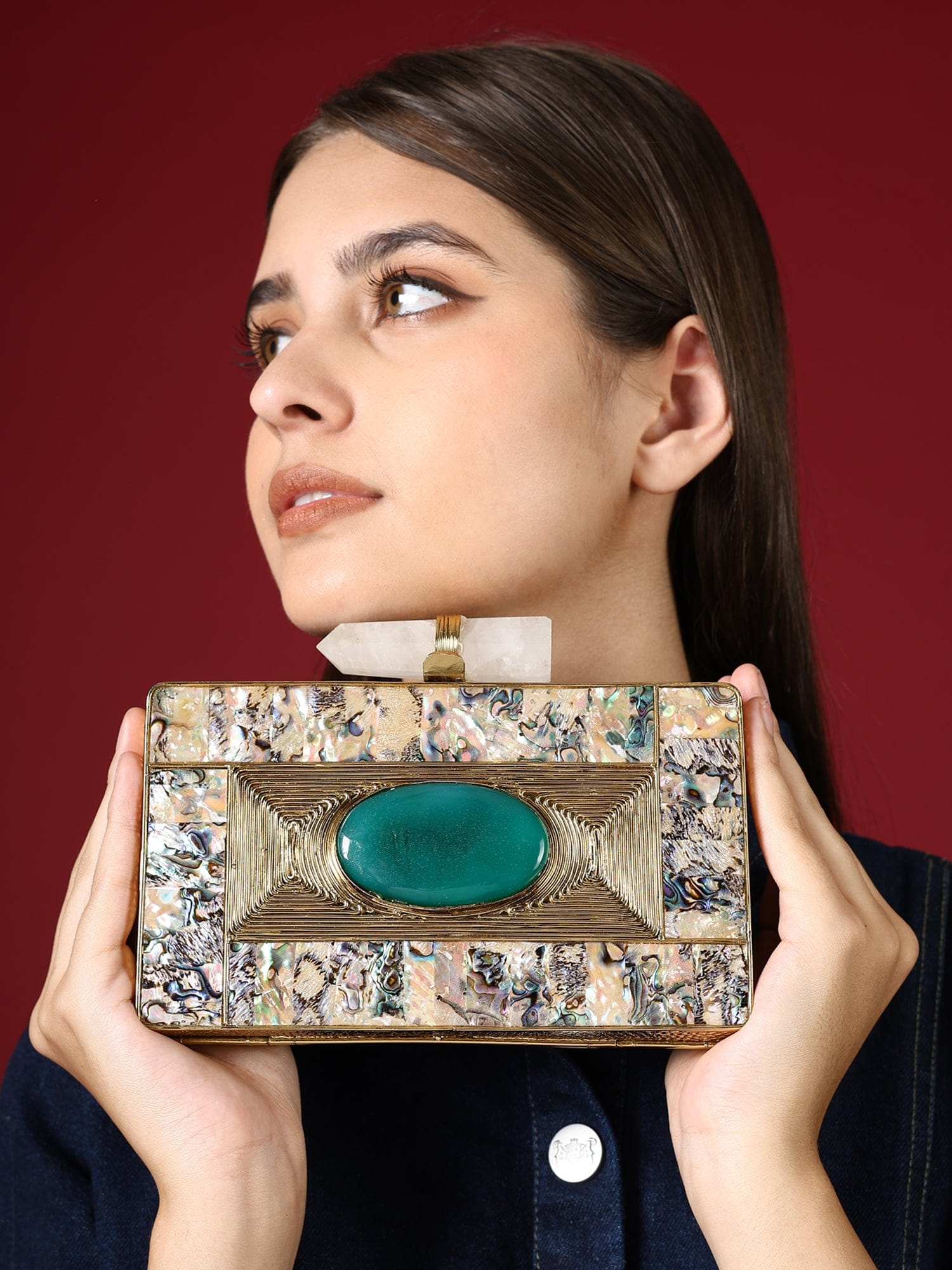 Aarish Golden Clutch