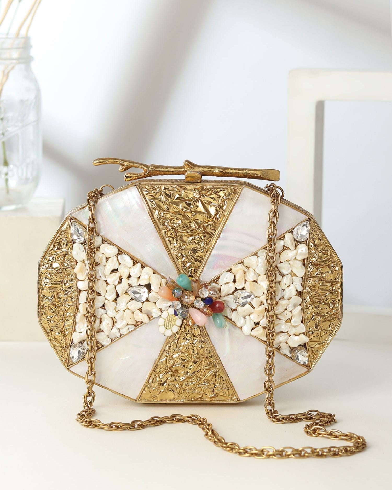 Neysha Golden Clutch