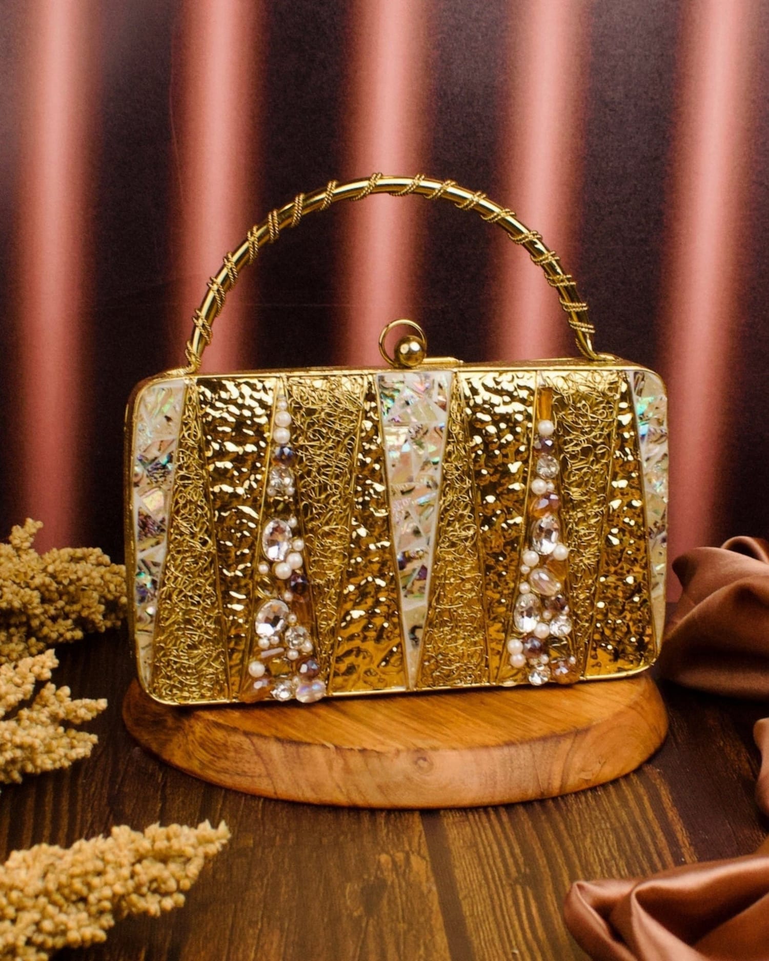 Elysian Golden Clutch