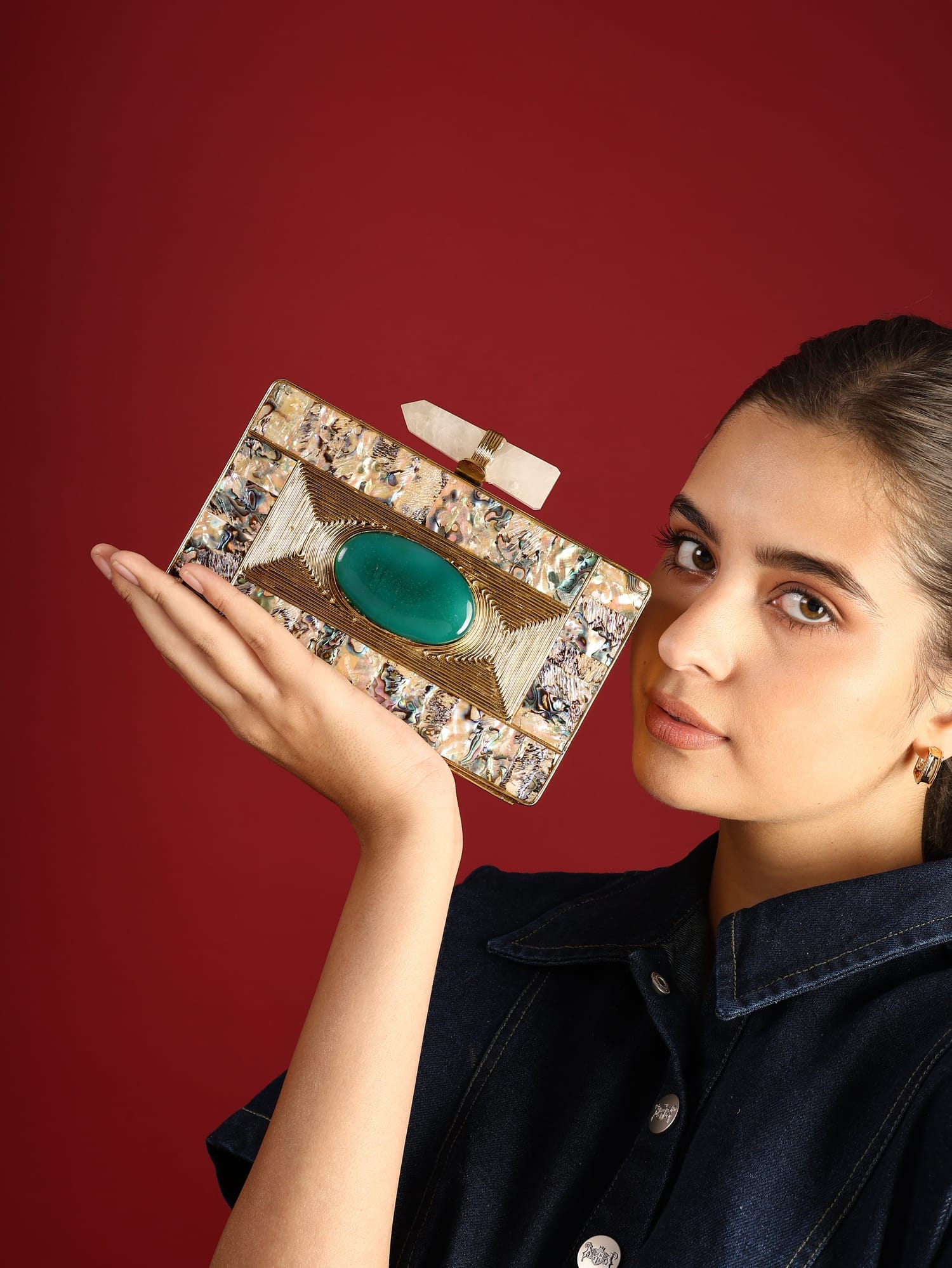 Aarish Golden Clutch