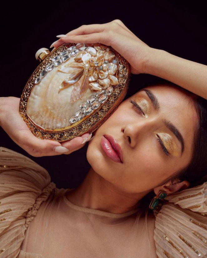 Swish Golden Clutch